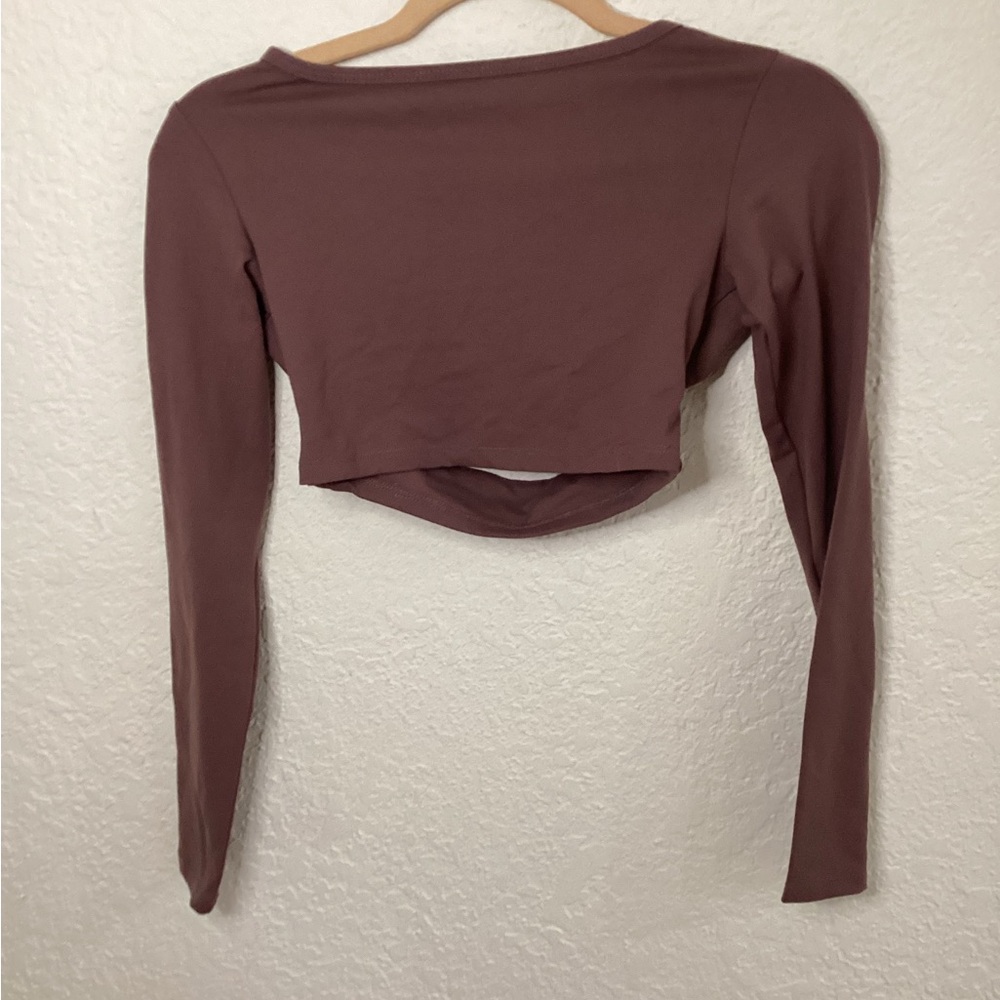Lazuli label open back crop top pink stretch. Sport clothing pink